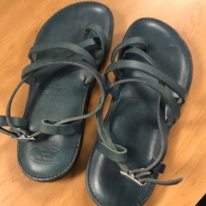 Piper sandals